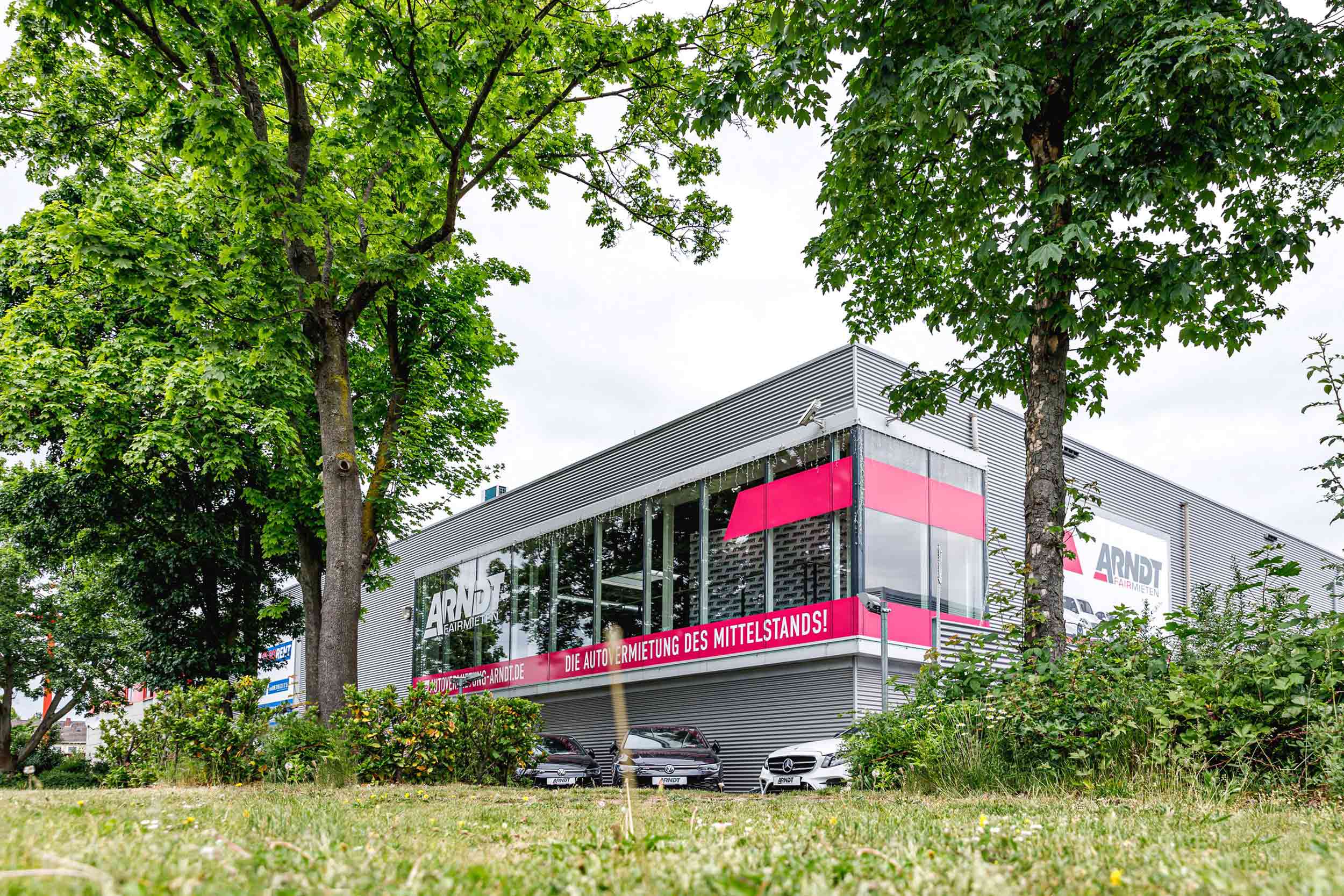 Firmengebäude Autovermietung Arndt in Neuss